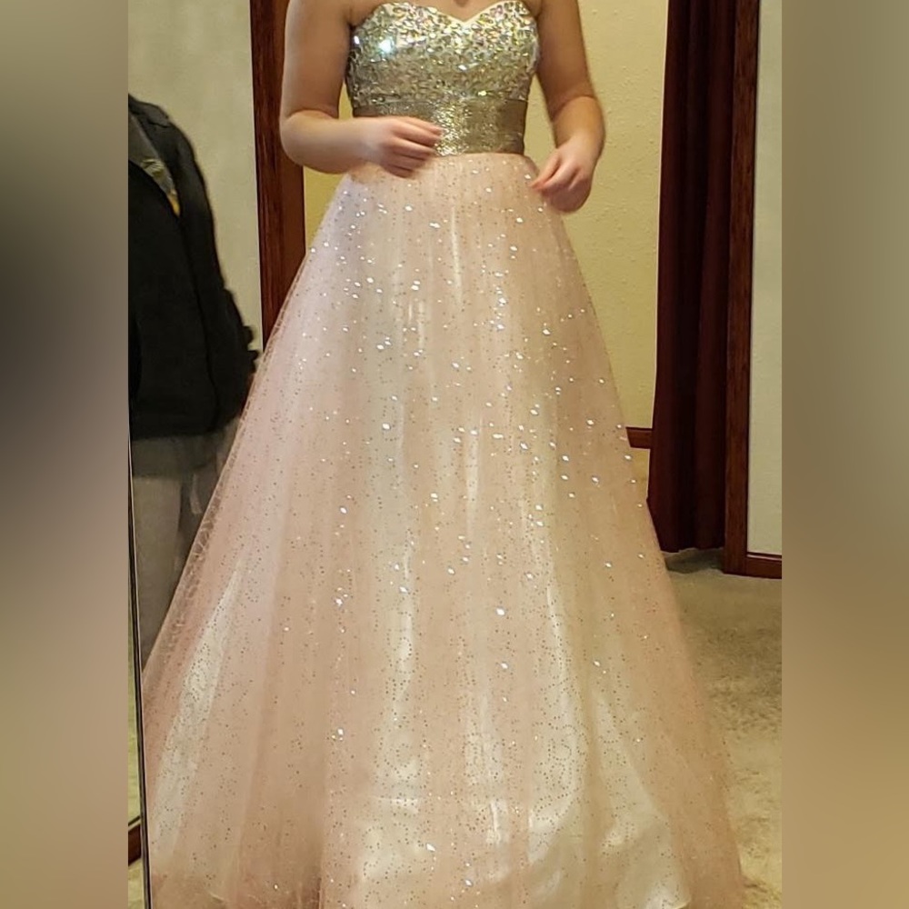 Prom dress